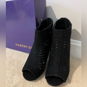 Brand New!  Madden Girl Women's Faux Suede Peep Toe Booties, Black, Size 7